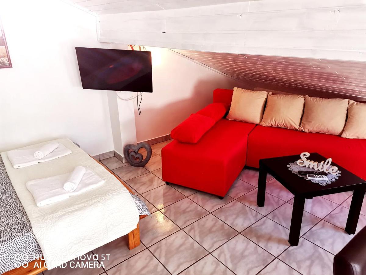 Albert Apartaments Krk Крк Экстерьер фото